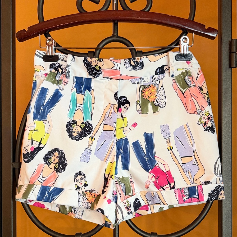 The OVI Fashion Print Shorts